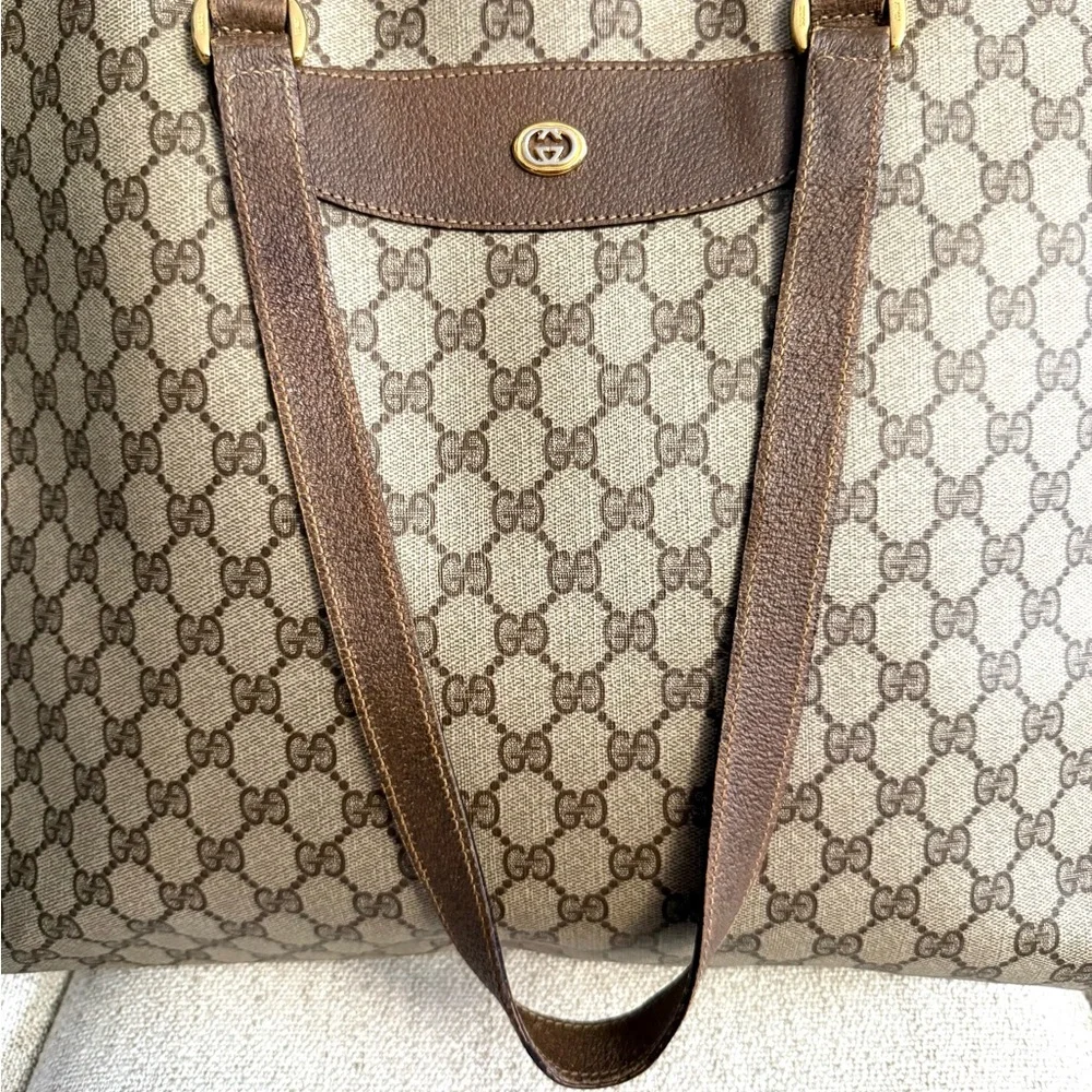 Authentic Gucci large tote bag brown monogram coated canvas - Picture 4 of 16